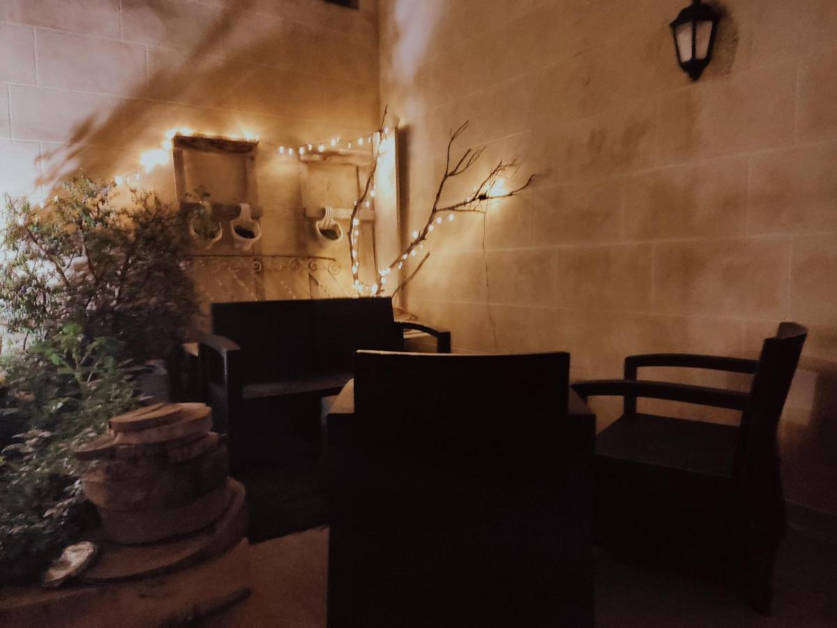 Dhara House Malta Bed & Breakfast Paola Eksteriør bilde